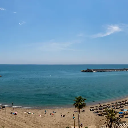 De Laredo מלון 3*