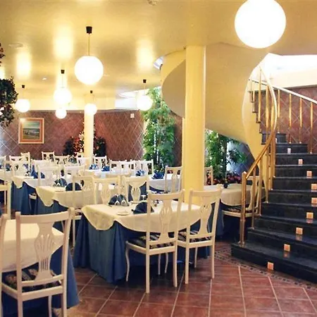 Hotell De Laredo