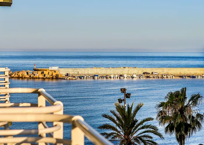 De Laredo Отель