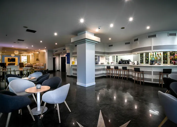 Отель De Laredo Фуэнхирола