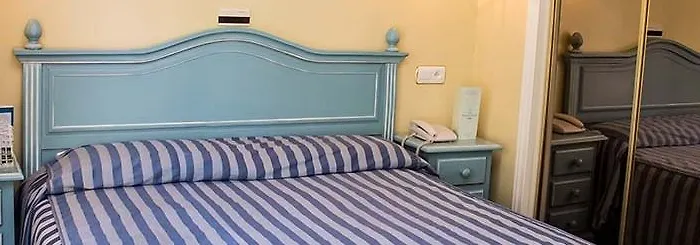 Отель De Laredo 3*