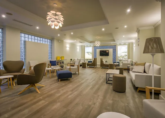 Отель De Laredo Фуэнхирола