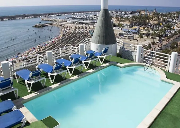 Отель De Laredo