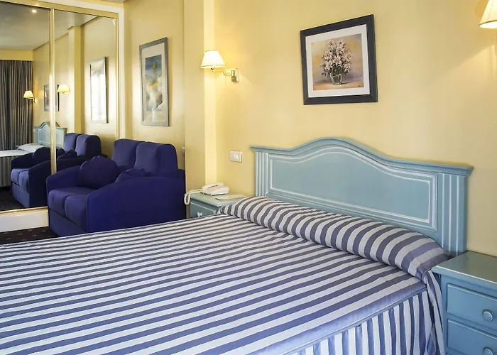 De Laredo Отель