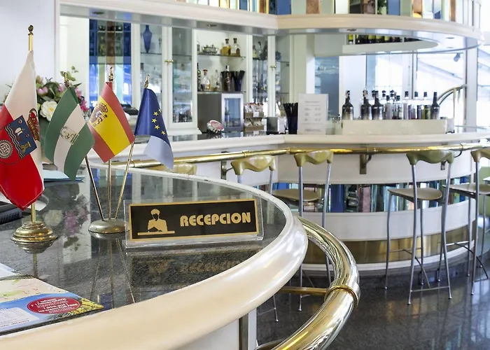 Отель De Laredo Фуэнхирола