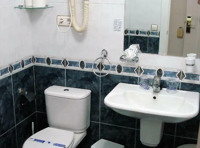 De Laredo Отель